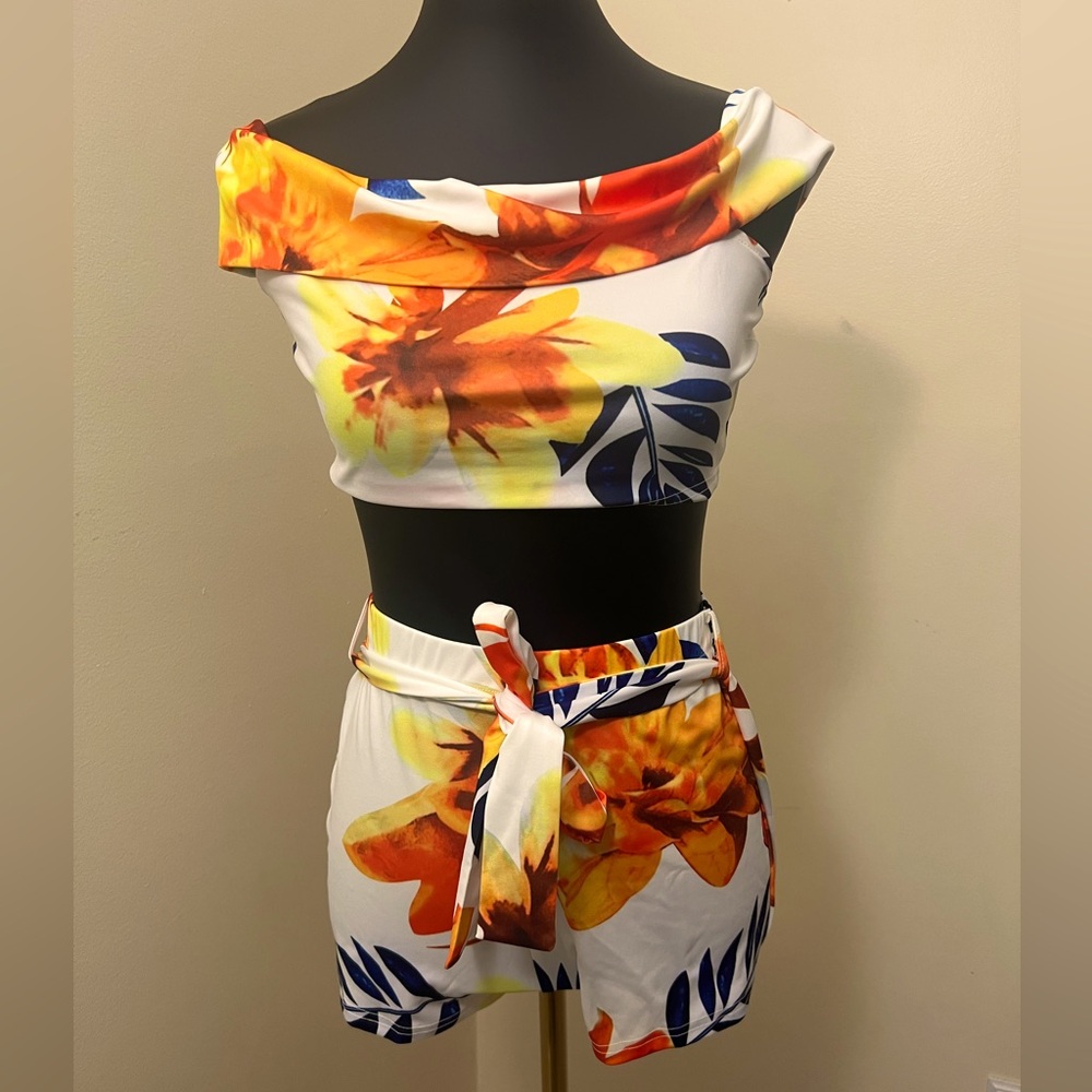 Tropical floral short set